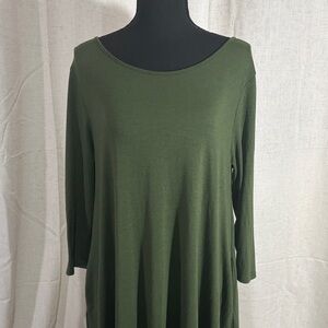 Zenana Outfitters Olive Green 3/4 Sleeve Dress